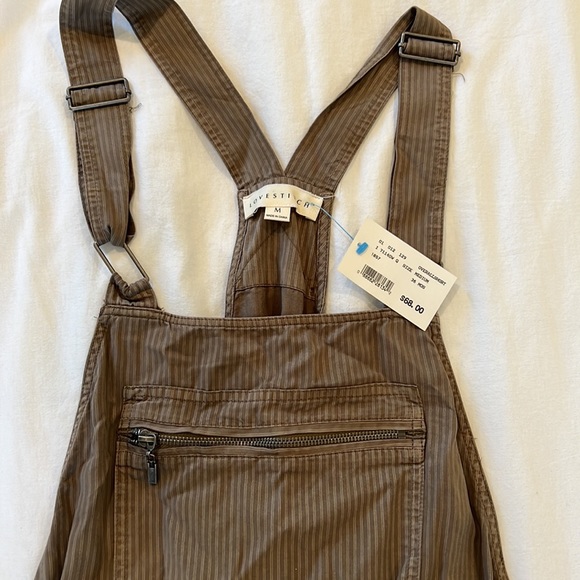 Overall/romper - Picture 2 of 3